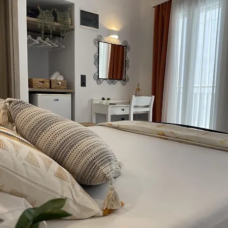 Syrianos Hotel *